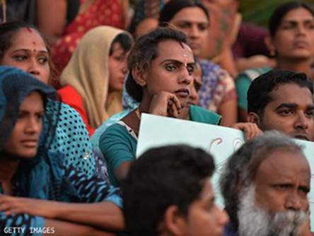 Sangama providing groceries to sex workers across Karnataka during the lockdown